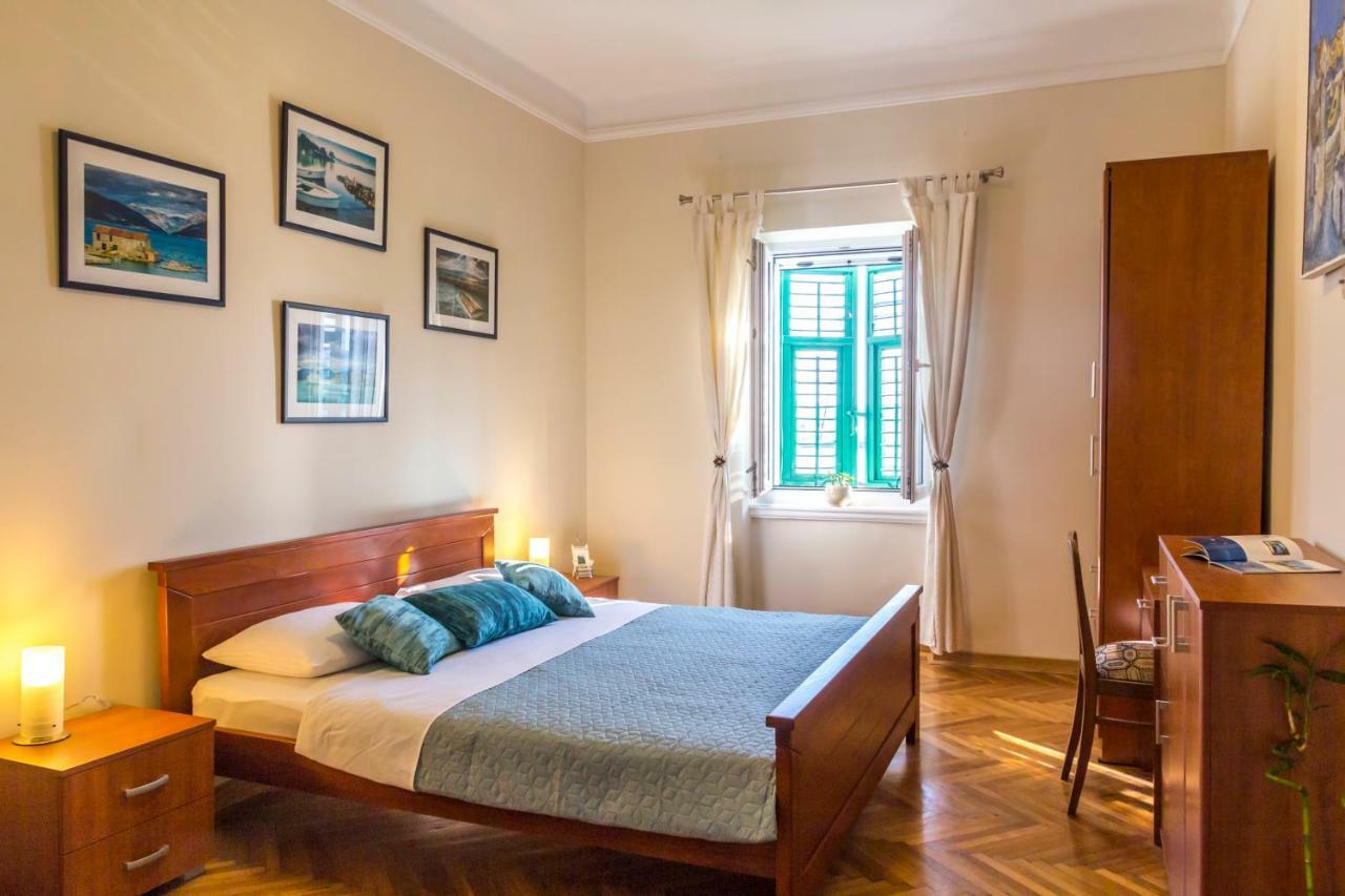 Apartman Natalia Tivat Dış mekan fotoğraf