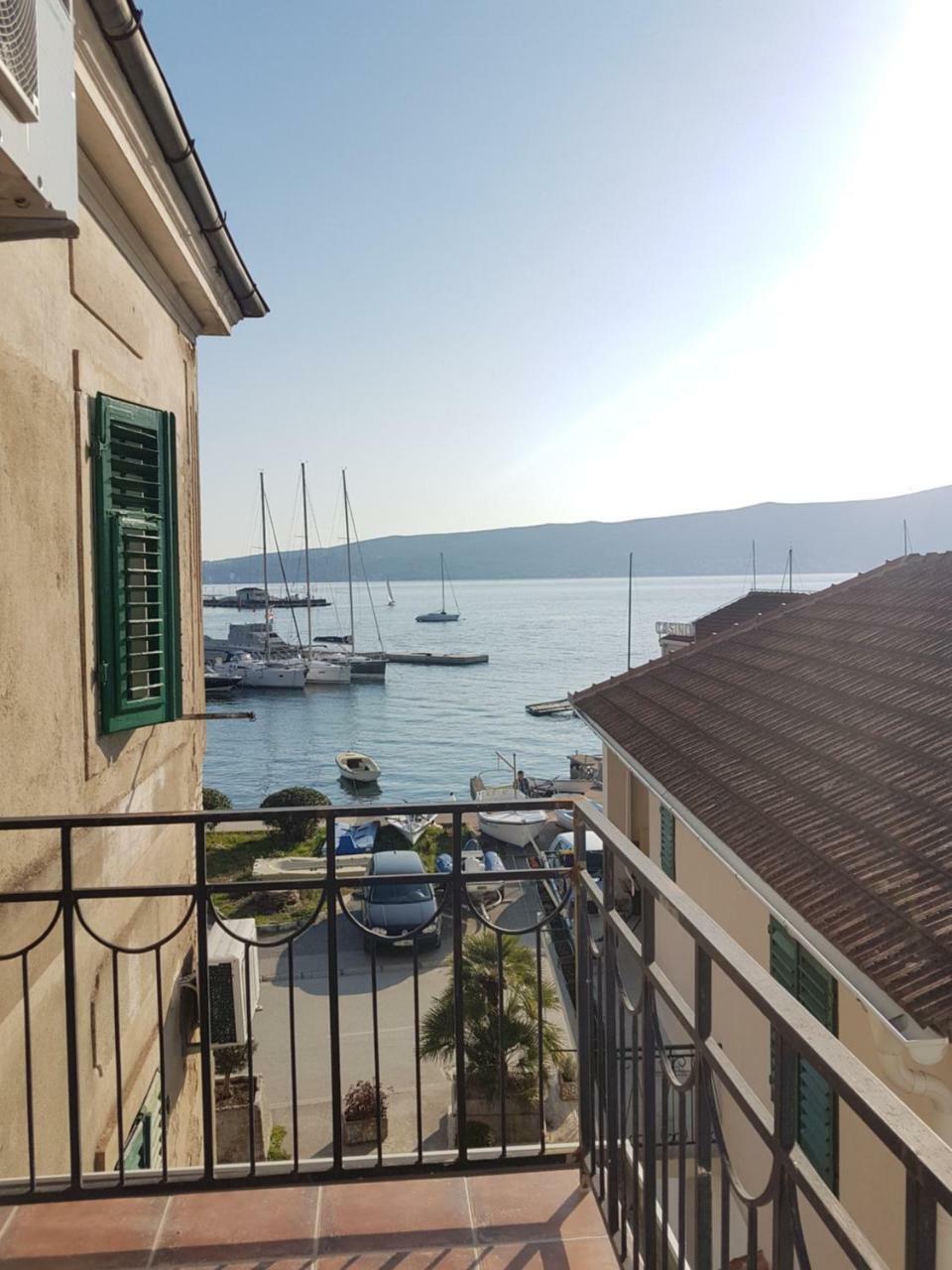 Apartman Natalia Tivat Dış mekan fotoğraf