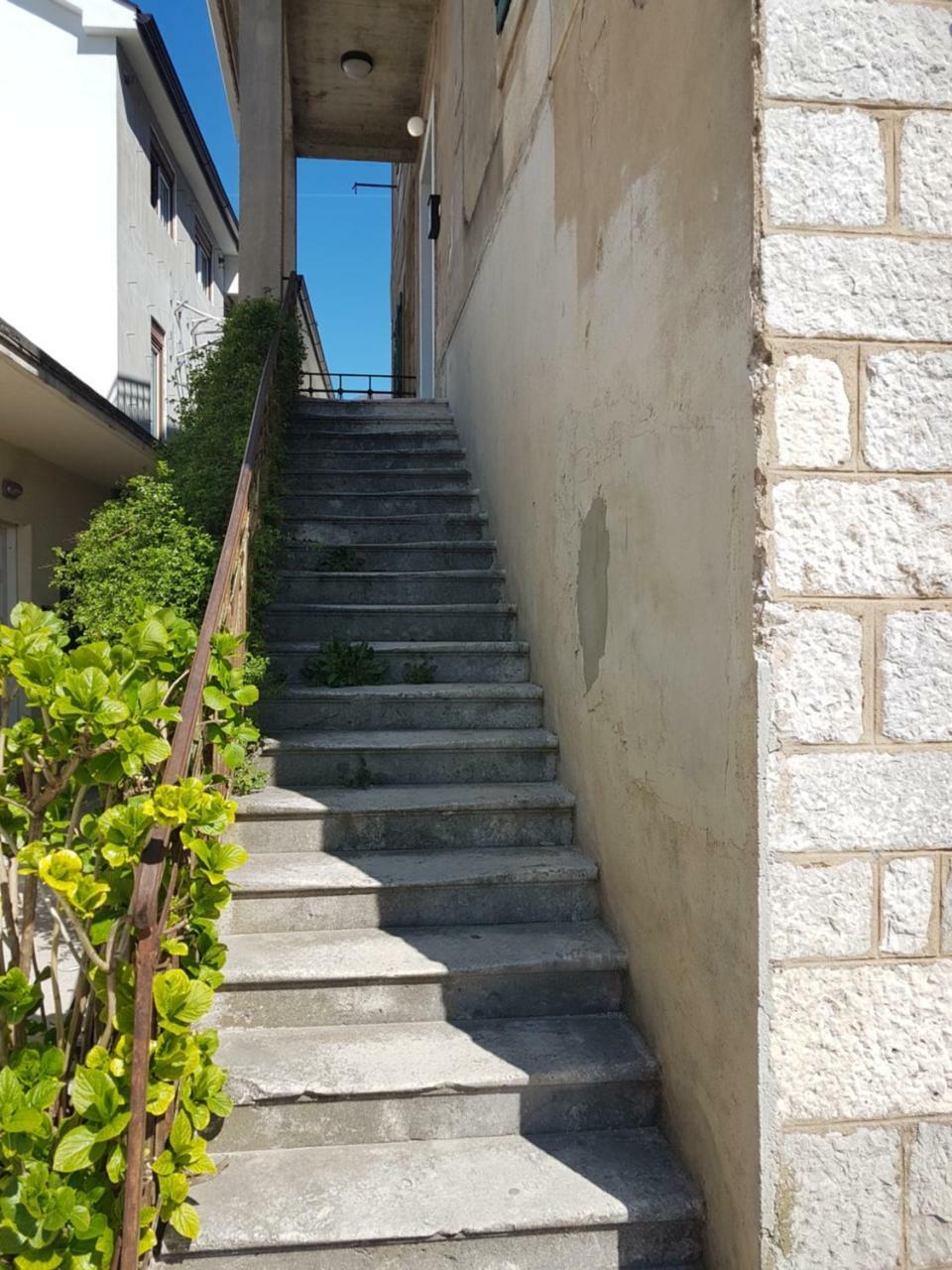 Apartman Natalia Tivat Dış mekan fotoğraf